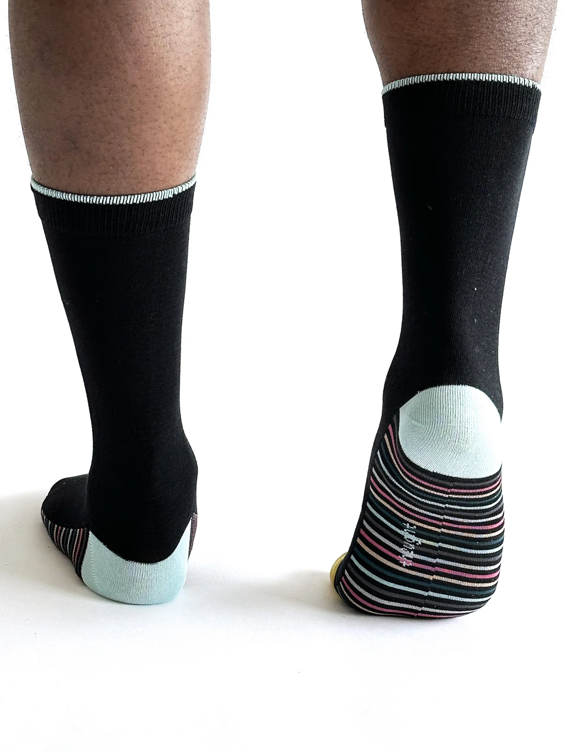 Conall Stripe Bamboo Socks - Black - Flockneti
