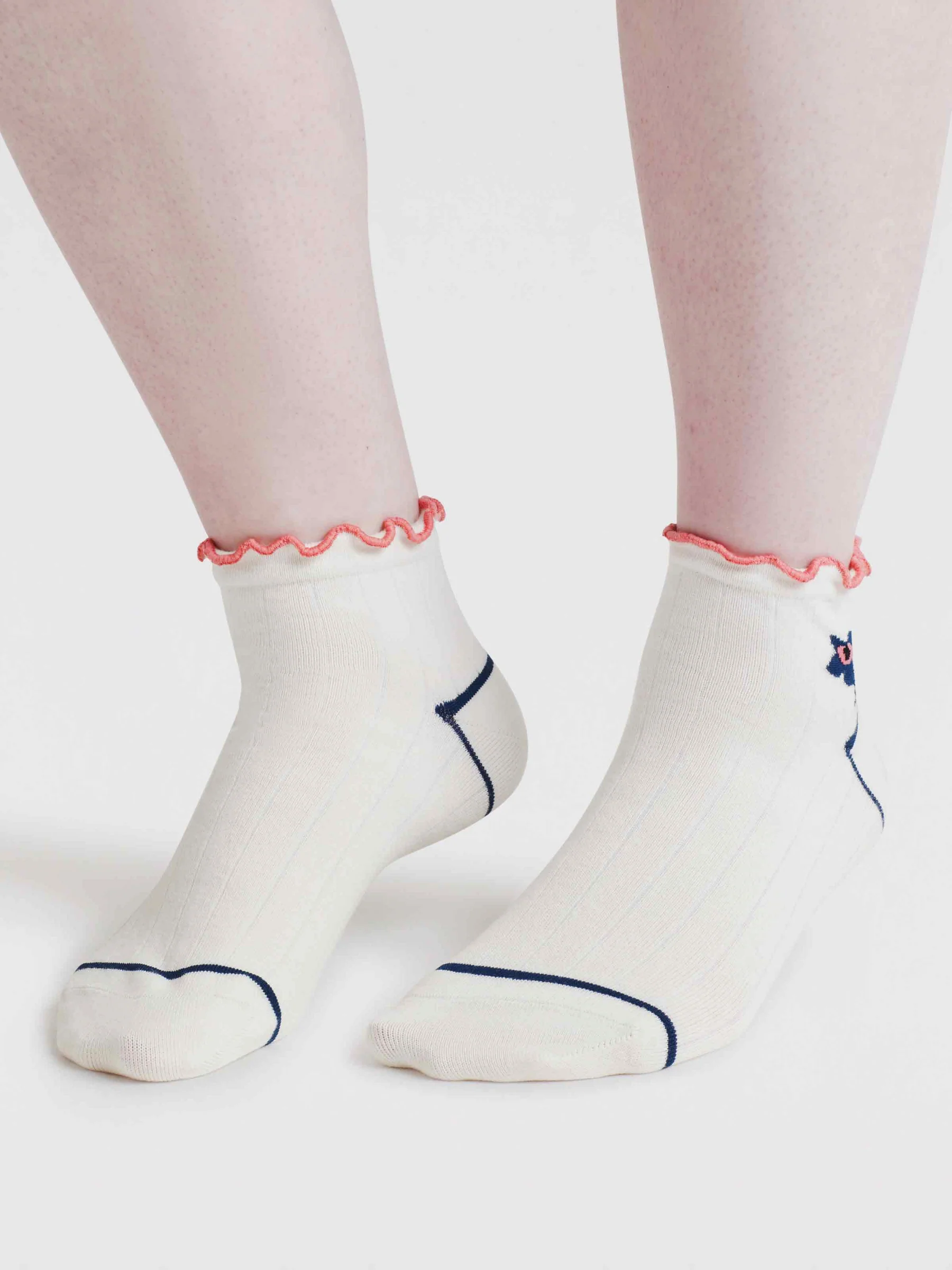 Elora Floral Bamboo Ankle Socks - Stone White - Flockneti