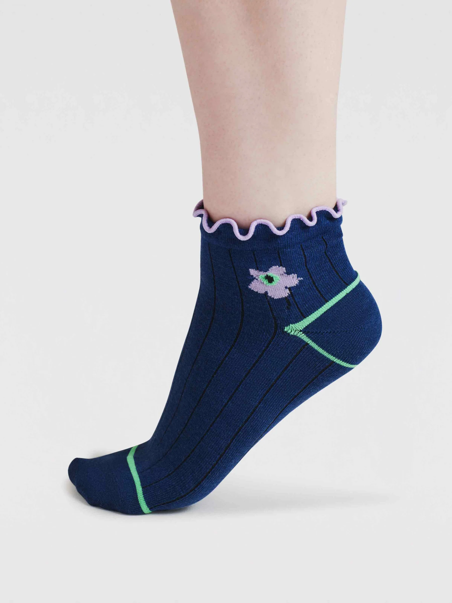 Elora Floral Bamboo Ankle Socks - Indigo Blue - Flockneti