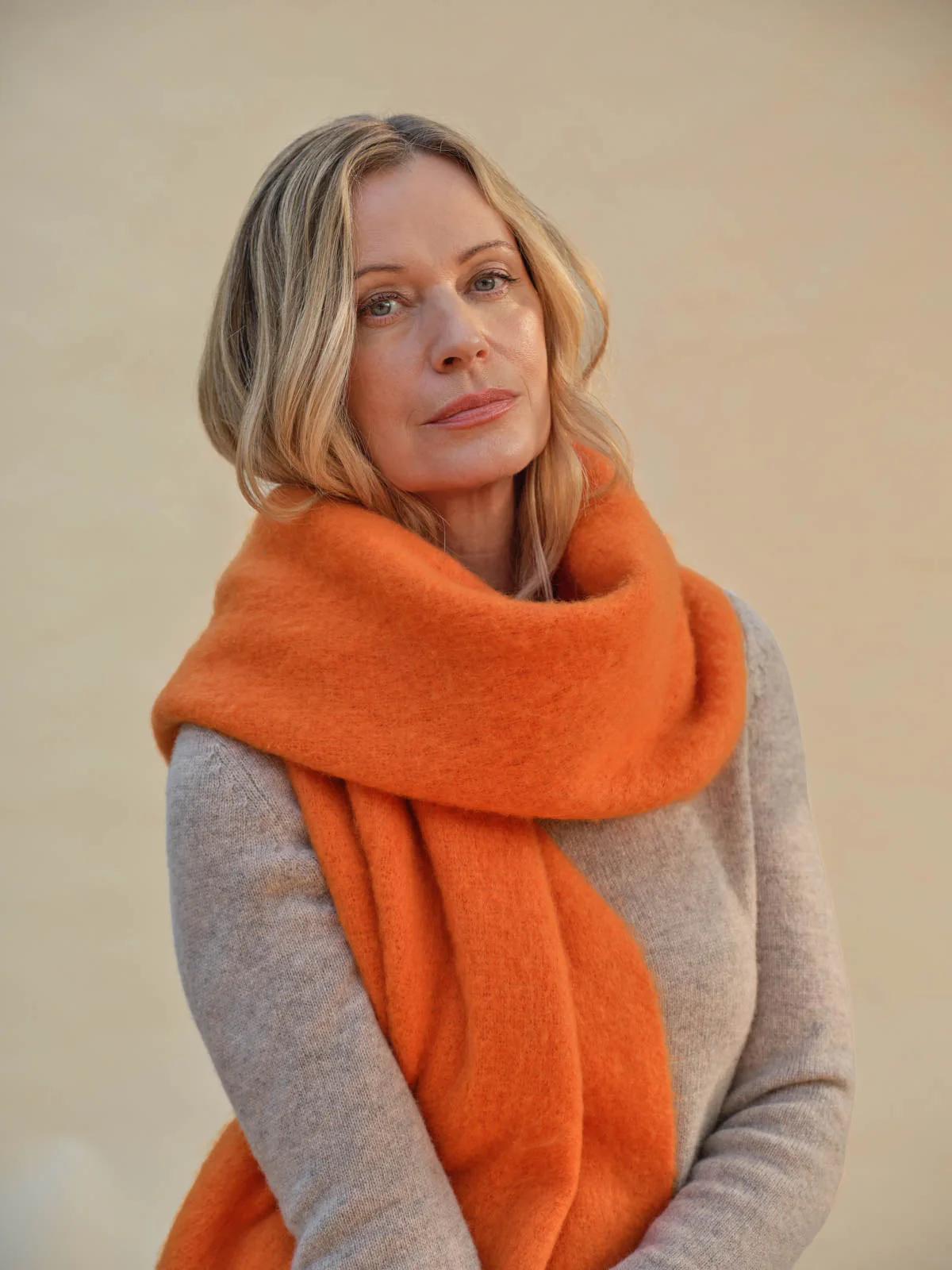 Fluffy Recycled Polyester Blanket Scarf - Orange - Flockneti