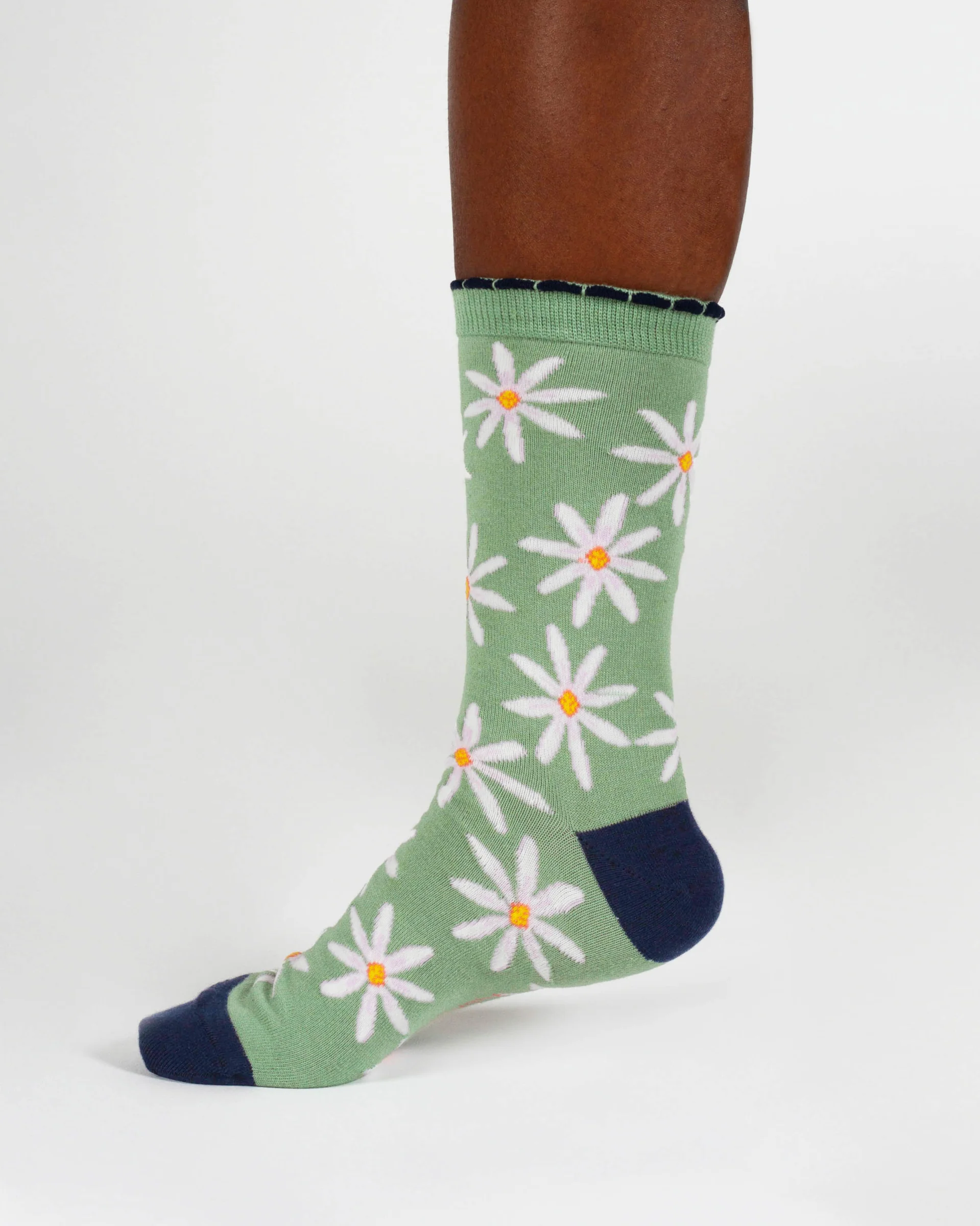 Womens April Birth Flower Sock - Daisy - Flockneti