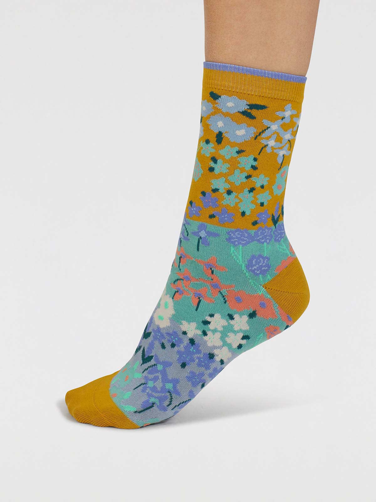 Marguerite Floral Organic Cotton Socks - Cumin Yellow - Flockneti